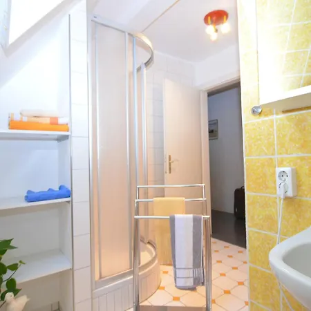 Sauerland Group Hideaway, Cleaning Included Διαμέρισμα