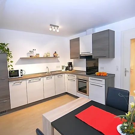 Sauerland Group Hideaway, Cleaning Included * Meschede