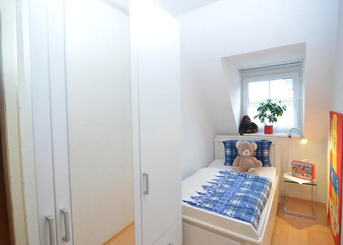 Sauerland Group Hideaway, Cleaning Included * Meschede