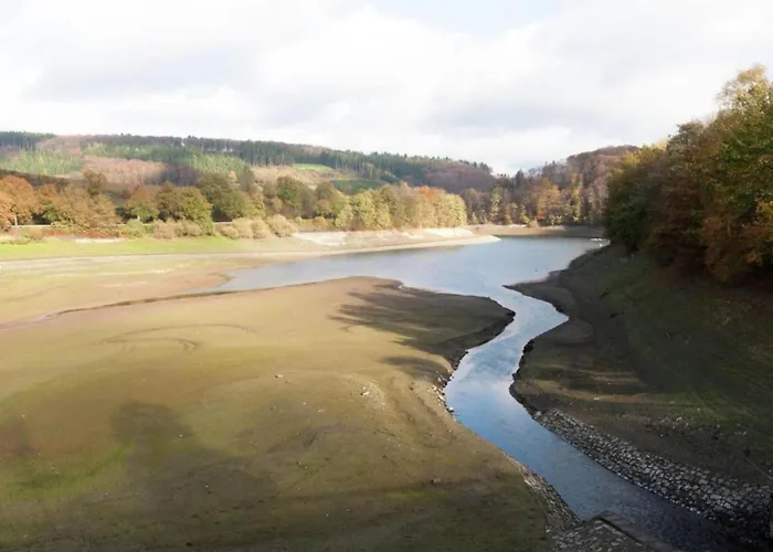 Sauerland Group Hideaway, Cleaning Included * Meschede